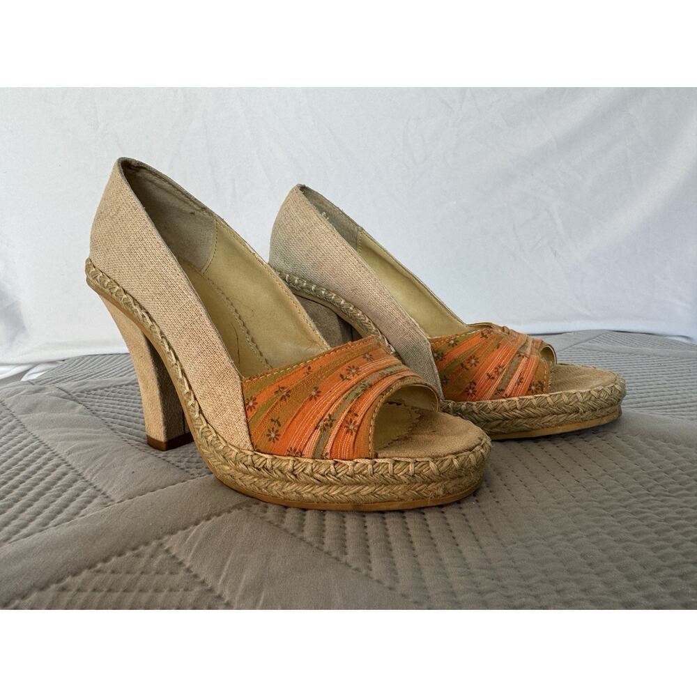 Women's 3.5 Heel Canvas Pumps Lower East side Size 7.5